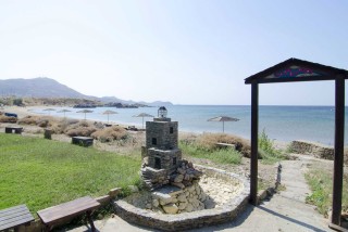 facilities parathinalos sea side beach